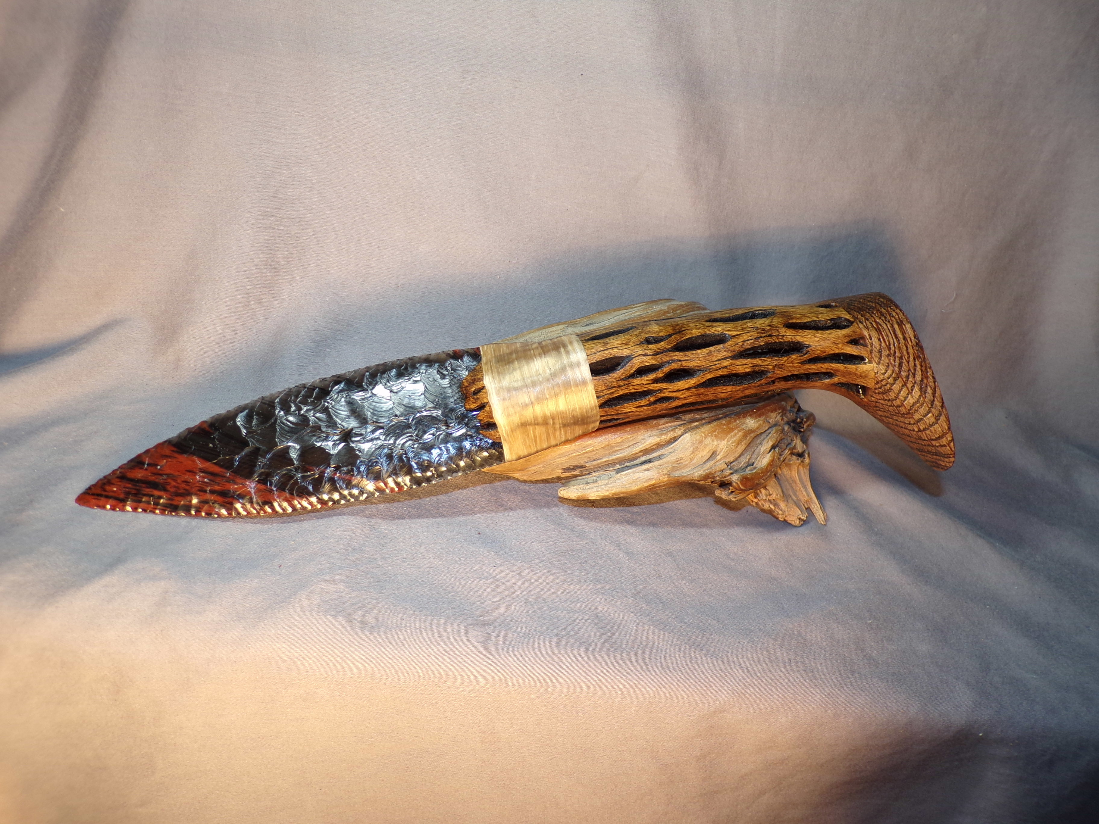 Obsidian knife metal detector